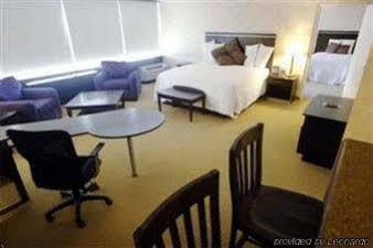 Howard Johnson Plaza Kansas City Hotel & Conference Center Esterno foto