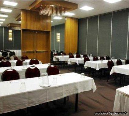 Howard Johnson Plaza Kansas City Hotel & Conference Center Esterno foto